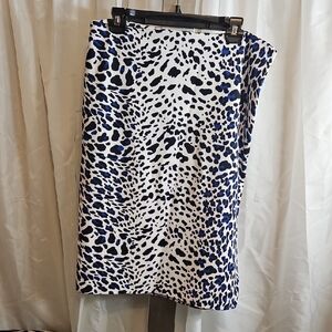 Worthington Leopard Print Pencil Skirt in Blue and White Sz L